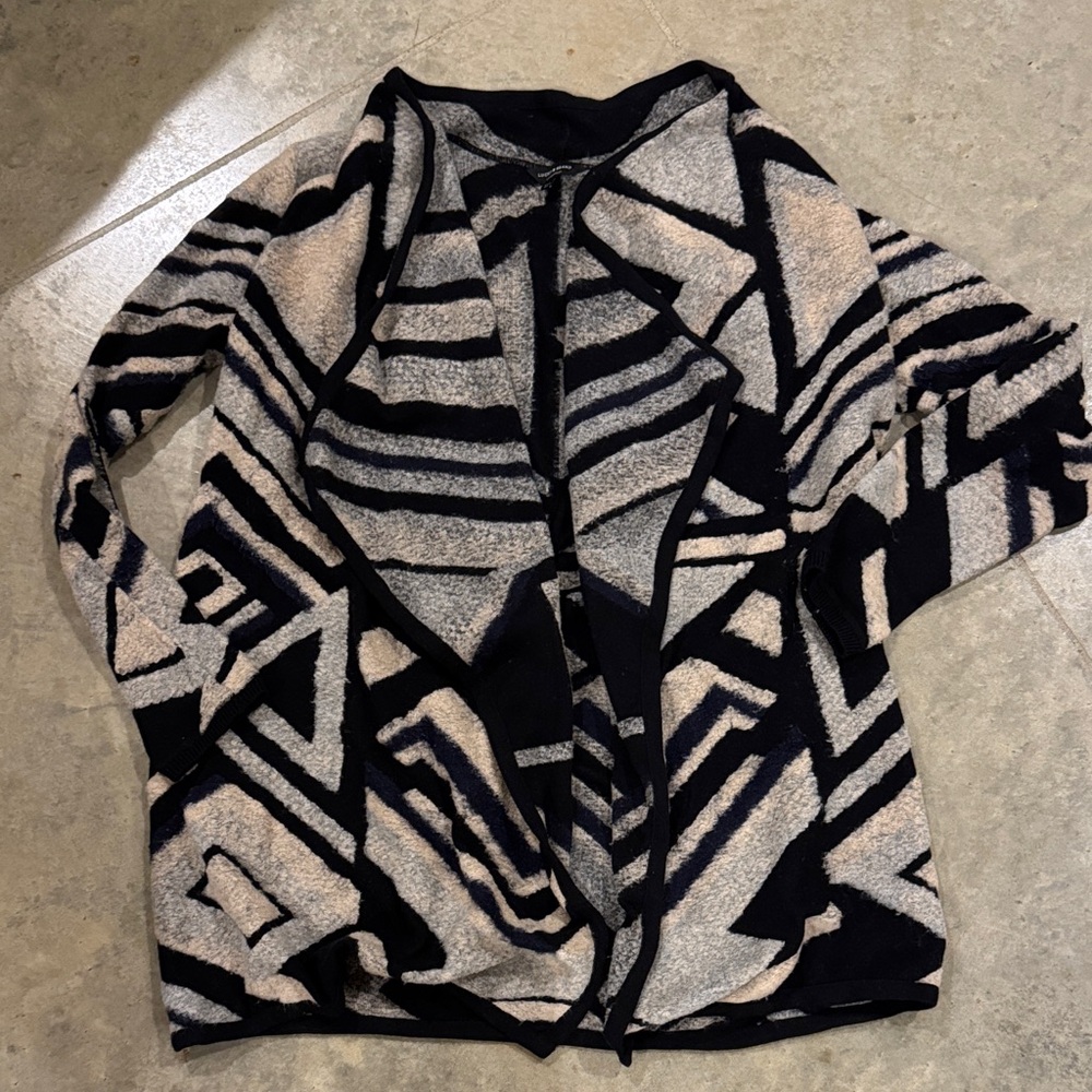 Lucky Geometric Patterned Women's Sweater/cardigan